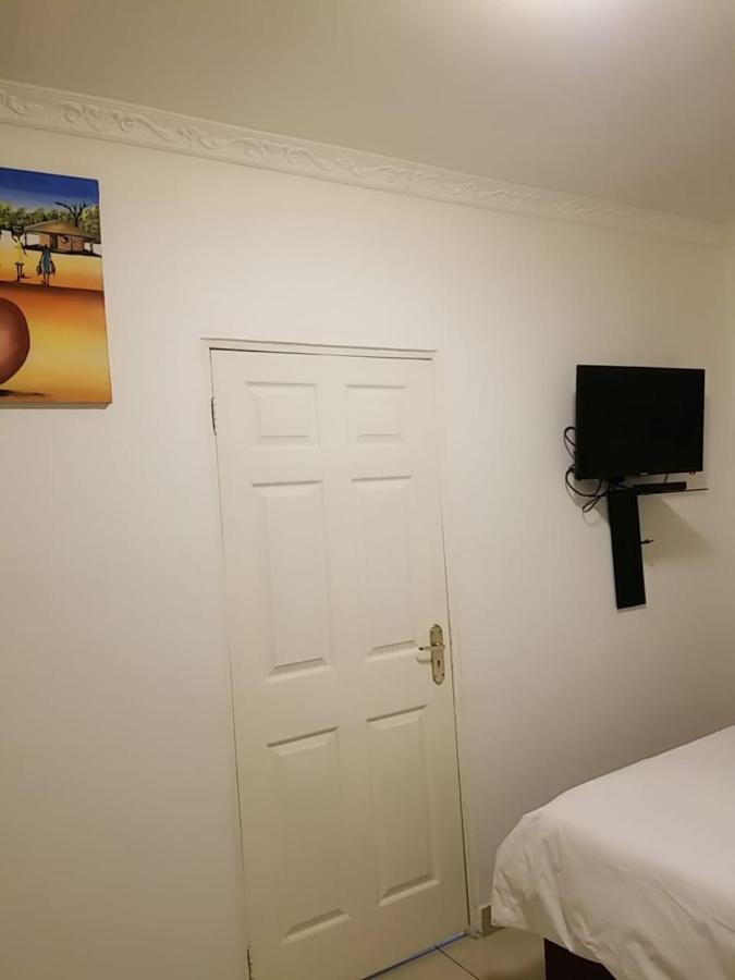 Pinto City Motel 肯普顿帕克 外观 照片